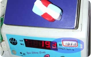 Kontrolle - hat das Produkt eine angemessene Silikonmenge? Kontrolle - hat das Produkt eine angemessene Silikonmenge?